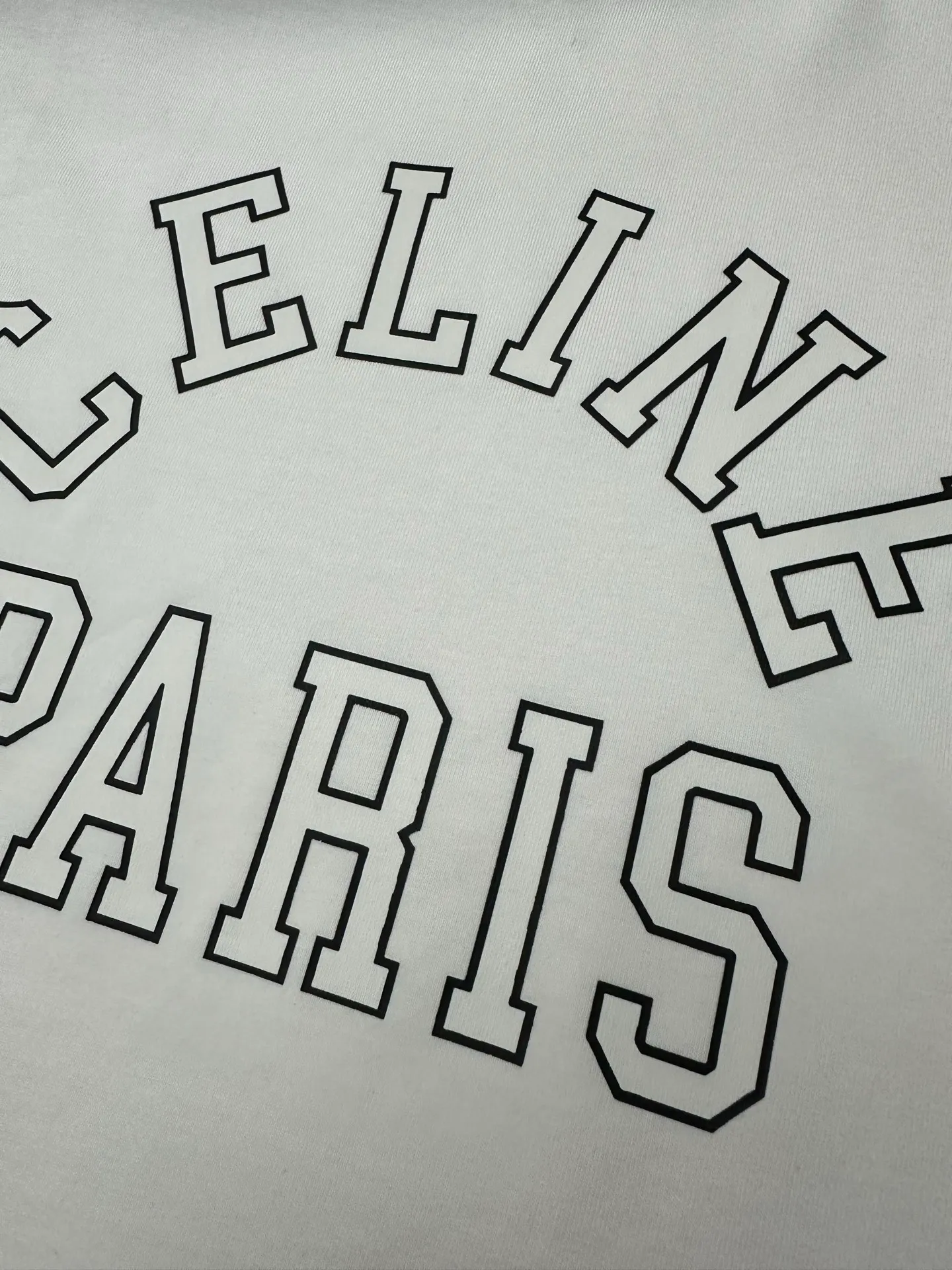 ￼ 155 CELINE Celine 26ss simple White logo printed long-sleeved T-shirt Fabric: High-definition super heavyweight cotton double yarn compact Xinjiang cotton Gram weight gram Paired with 2*2 Salona rib Clean cloth surface Clear cloth texture Tight and stiff High color fastness No shape No Color Change Customized hardware Threads Accessories Alignment Men and women Same Style Color: White Size: XS S M L XL
